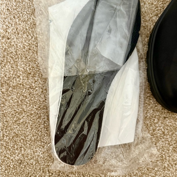 Blundstone Women’s Chelsea Boots Black 558 - Picture 7 of 9